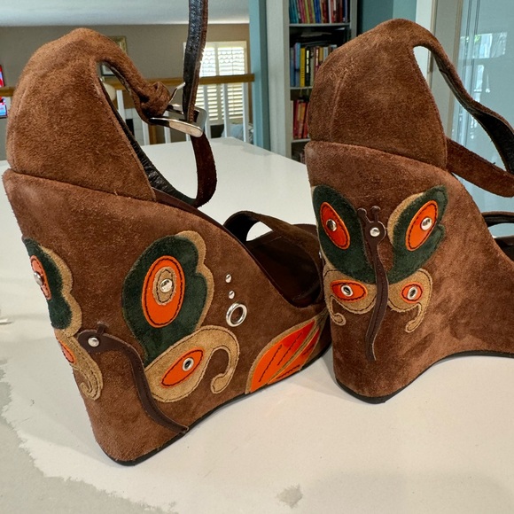 Prada suede wedge sandals. Size 37.5 US 7.5 - Picture 2 of 16